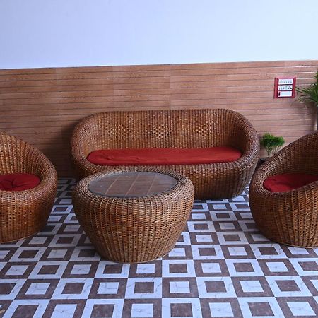 Hotel Ayodhya Paying Guest Exterior foto