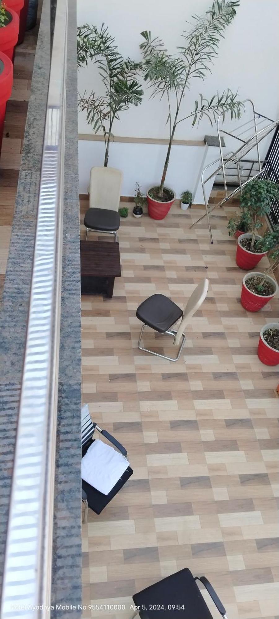 Hotel Ayodhya Paying Guest Exterior foto