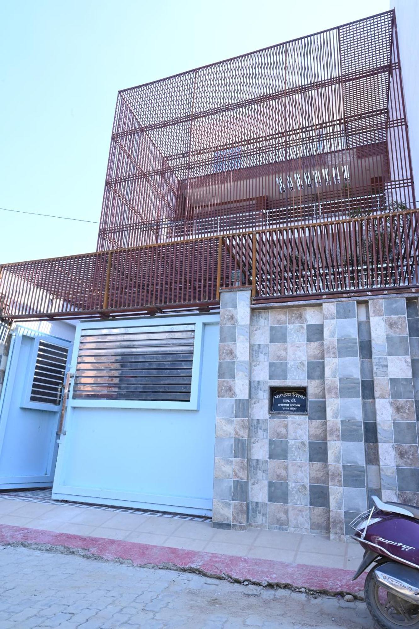 Hotel Ayodhya Paying Guest Exterior foto